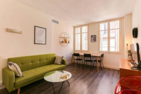 Stylish 2 Bdr In Trendy Gracia